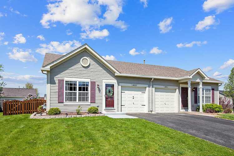 1403 Sommer Ct Minooka, IL 60447