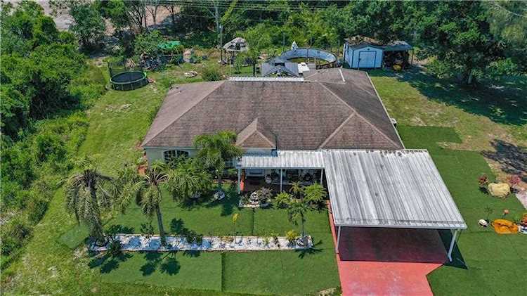 3311 NW 19th St Okeechobee, FL 34972