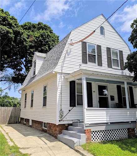 125 Smith St Cranston, RI 02905