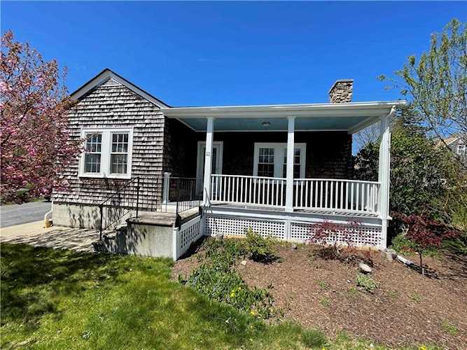 11 Lambert Ave Cumberland, RI 02864