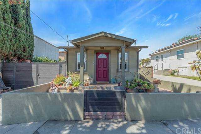 1411 Termino Ave Long Beach, CA 90804
