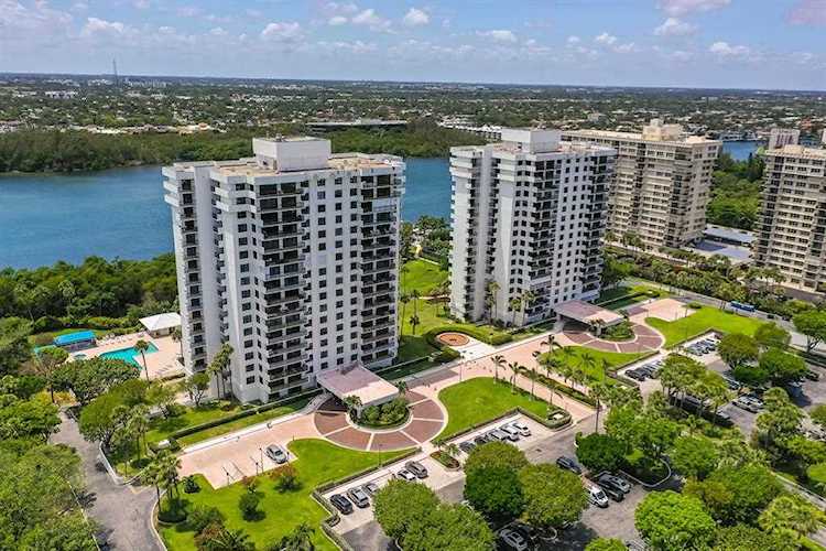2001 N Ocean Boulevard #1005 Boca Raton, FL 33431