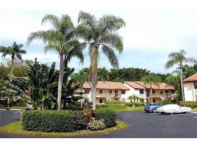 22124 Palm Way #203 Boca Raton, FL 33433