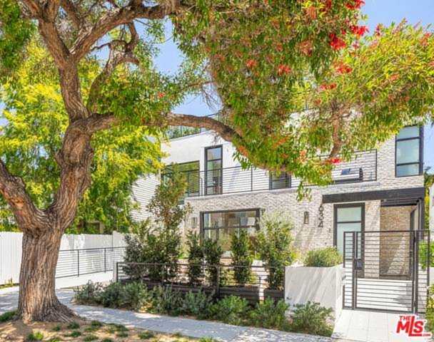 634 Huntley Dr #2 West Hollywood, CA 90069