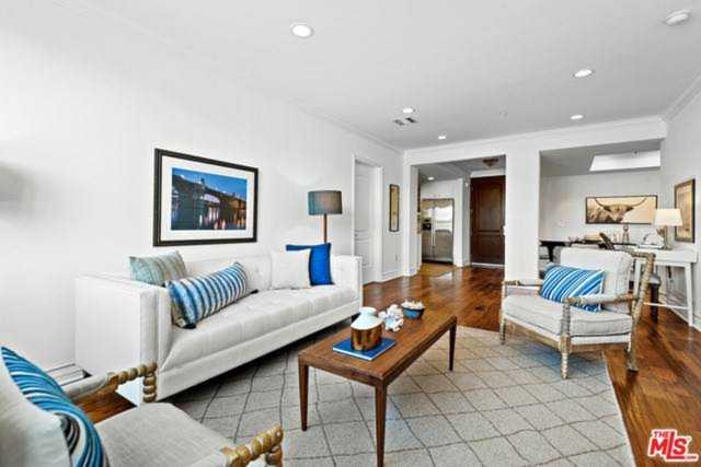 837 N Hudson Ave #306 Los Angeles, CA 90038