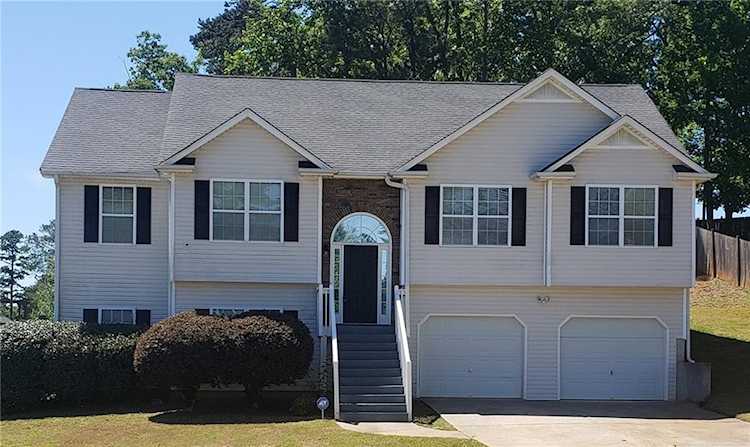 84 Sandstone Place Douglasville, GA 30134