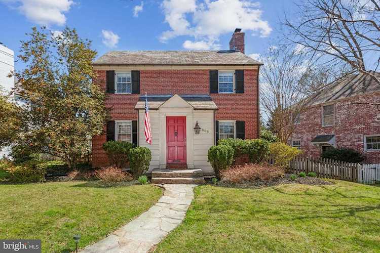 305 Broadmoor Rd Baltimore, MD 21212