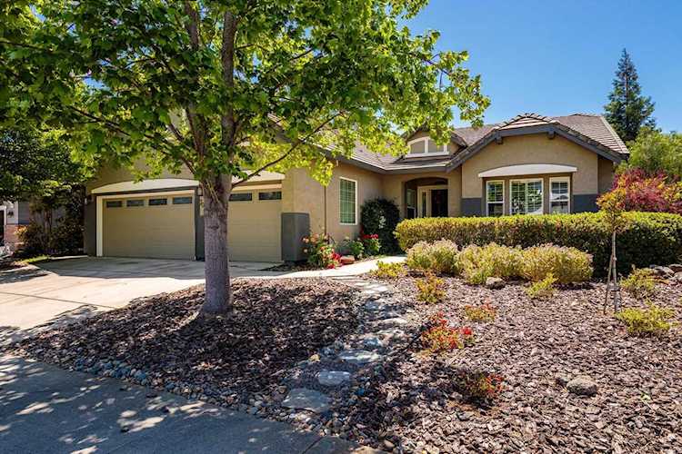7032 Petersborough Way Roseville, CA 95747