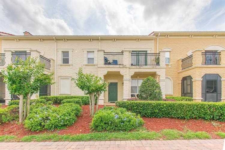 2326 Bella Vista Dr Davenport, FL 33897