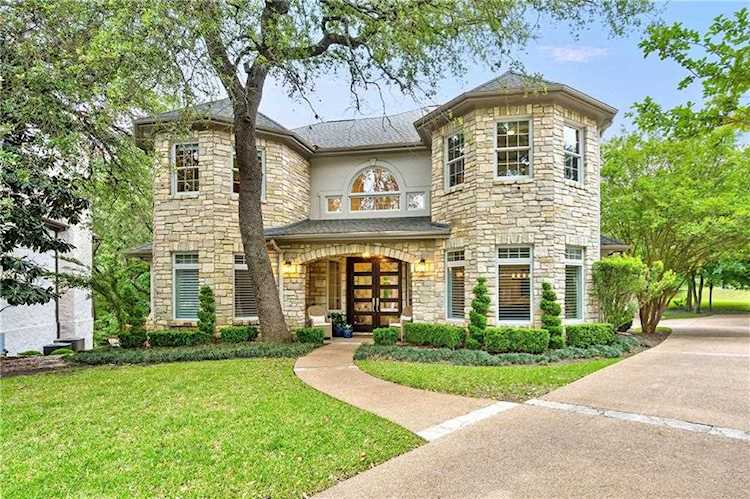 2904 Meandering River CT Austin, TX 78746