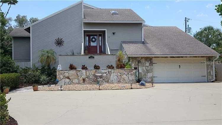 3484 Hamilton Ave Sarasota, FL 34242