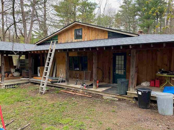 229 Us Route 7 Pownal, VT 05261