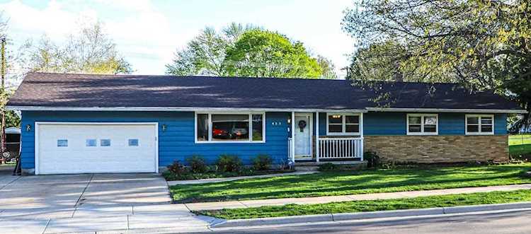 433 Clara St Sun Prairie, WI 53590