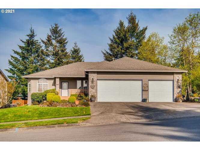 606 NW Klickitat St Camas, WA 98607