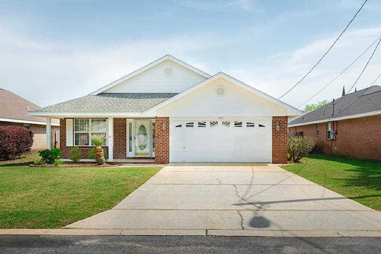 767 Pearl Sand Drive Mary Esther, FL 32569