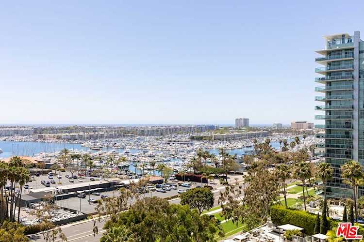 13600 Marina Pointe Dr #1114 Marina Del Rey, CA 90292