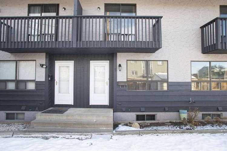 2804 17 Ave SW #5 Calgary, AB T3E 6K8