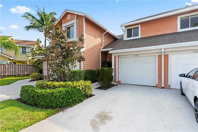 5331 Sapphire Vly #5331 Boca Raton, FL 33486