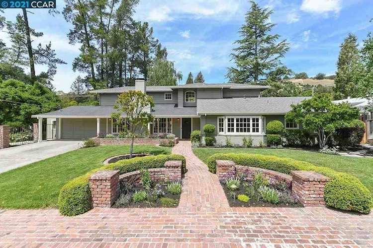 104 Van Ripper Ln Orinda, CA 94563