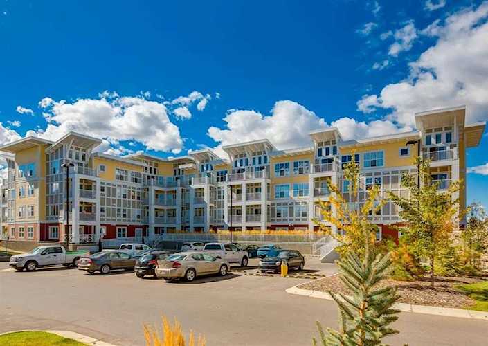 402 Marquis #117 Calgary, AB T3M 2G7
