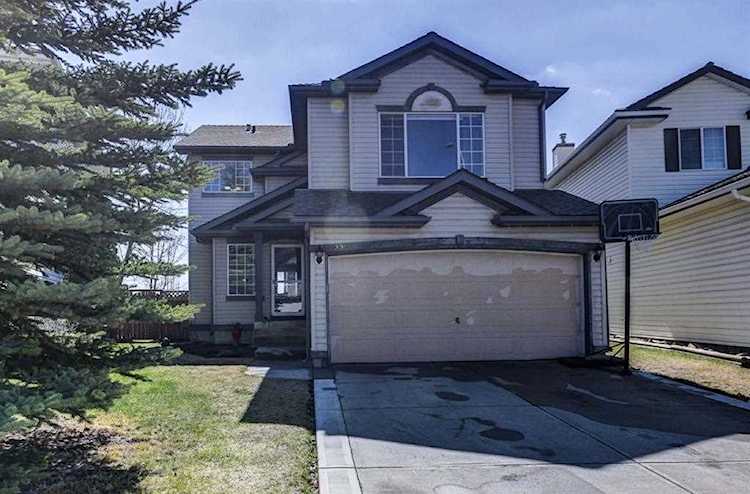 239 Valley Brook Circle NW Calgary, AB T3B 5S9