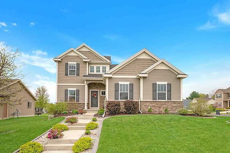 4341 Memorial Cir Windsor, WI 53598