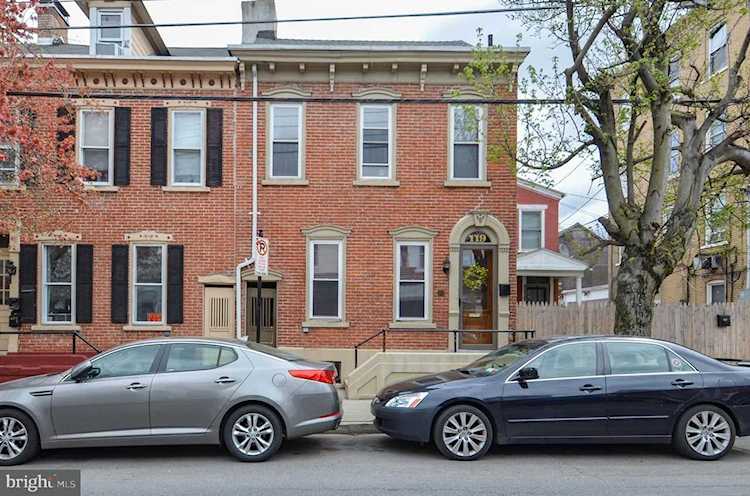 119 N 12th St Allentown, PA 18102