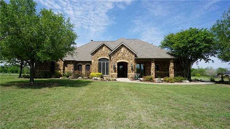 163 Brushy Creek TRL Hutto, TX 78634