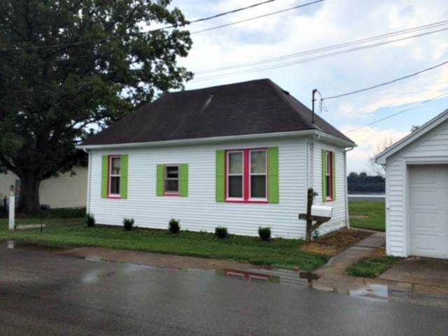 601 W Water Street Newburgh, IN 47630