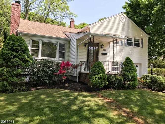 110 Woodland Rd New Providence Boro, NJ 07974
