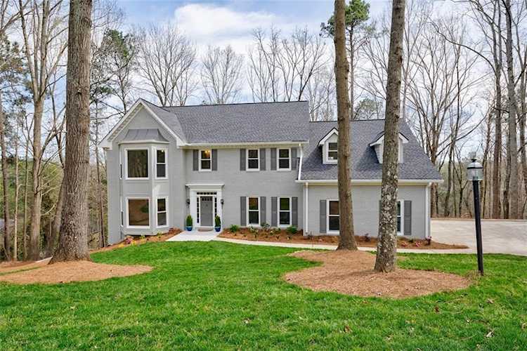 90 Cliffcreek Trace Sandy Springs, GA 30350
