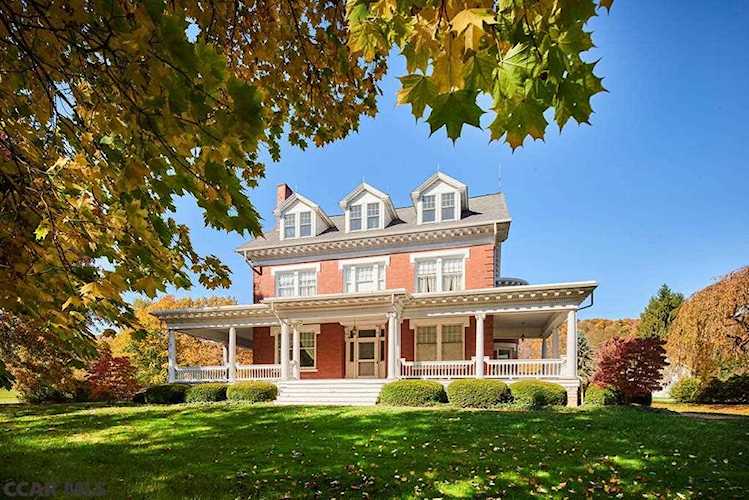 110 Eagle Spring Road Port Matilda, PA 16870
