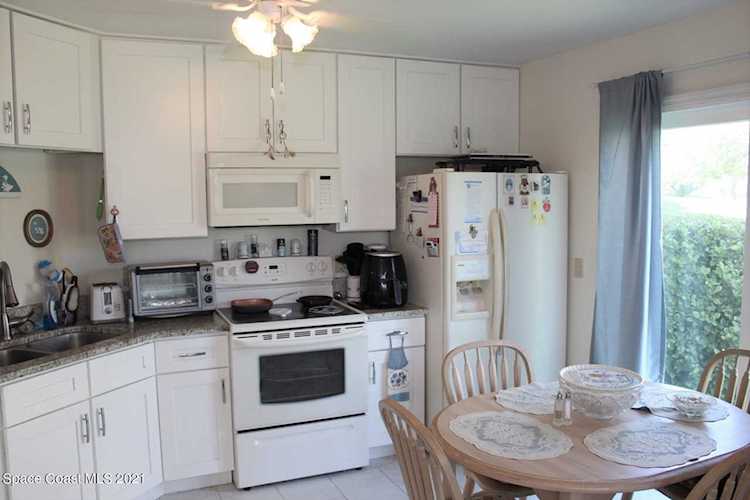 1954 Westminster Circle #1 Vero Beach, FL 32966
