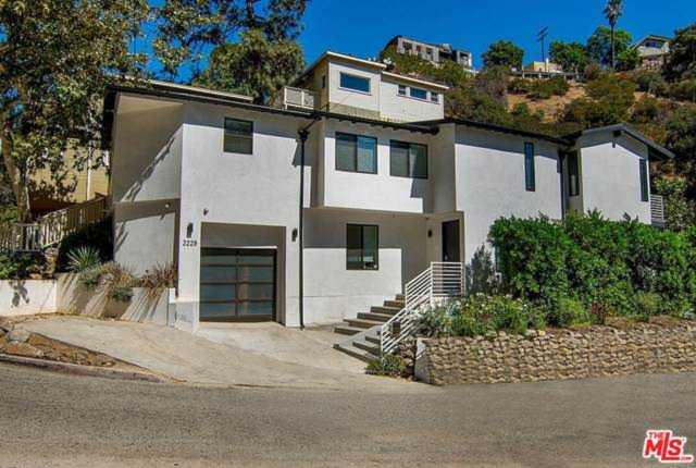 2228 Laurel Canyon Blvd Los Angeles, CA 90046