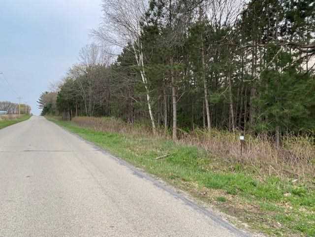 75 +/- Ac Coon Bluff Rd Dellona, WI 53965