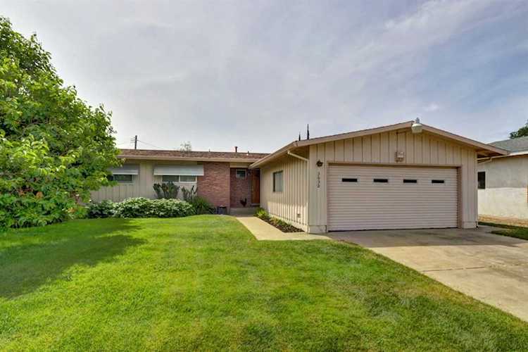 3630 Thornhill Sacramento, CA 95826