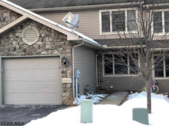 642 Oakwood Avenue State College, PA 16803 | condo for sale | KBB Photo 1