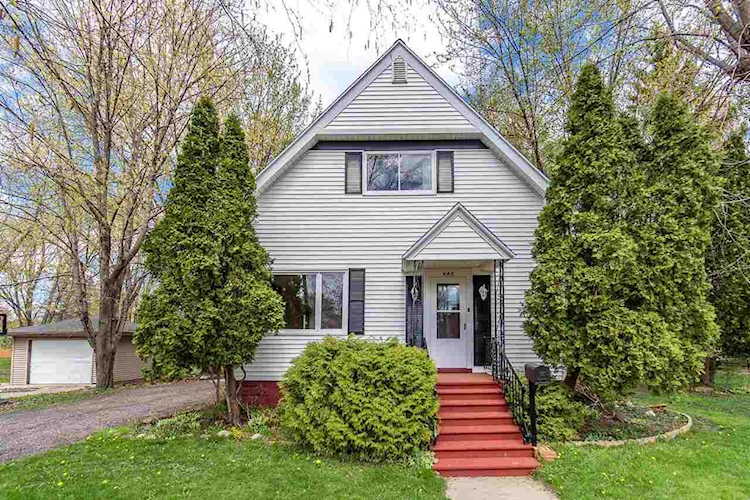 448 W Main St Reedsburg, WI 53959