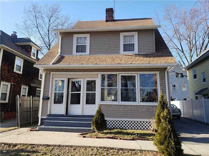 55 Cyr St Providence, RI 02905