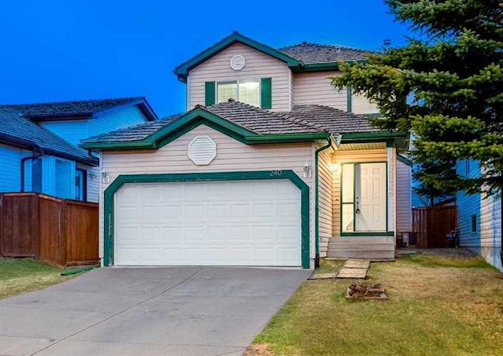 240 Mt Aberdeen Close SE Calgary, AB T2Z 3N3