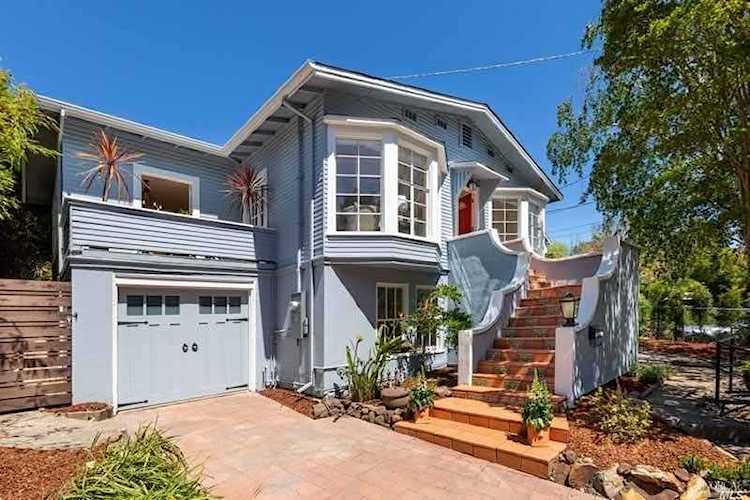36 Elm Avenue Larkspur, CA 94939