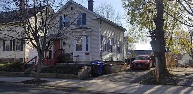 51 Brewster St Pawtucket, RI 02860