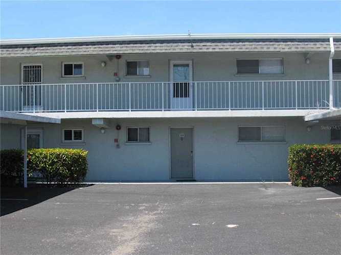 3437 Bee Ridge Rd #222 Sarasota, FL 34239