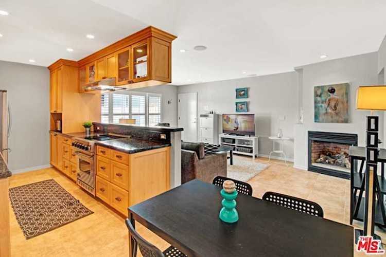 1224 Euclid St #204 Santa Monica, CA 90404