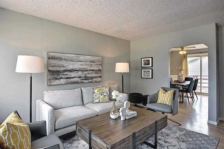 6415 32 Ave NW Calgary, AB T3B 0K3