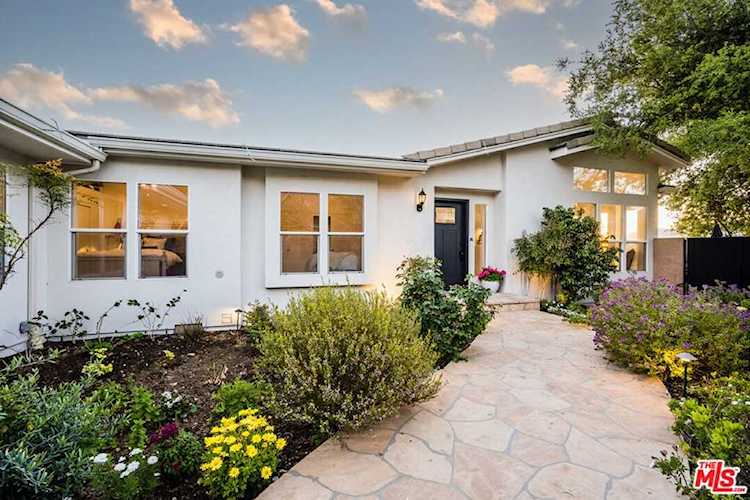 33310 Hassted Dr Malibu, CA 90265
