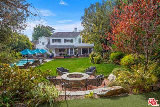 718 N Rexford Dr Beverly Hills, CA 90210