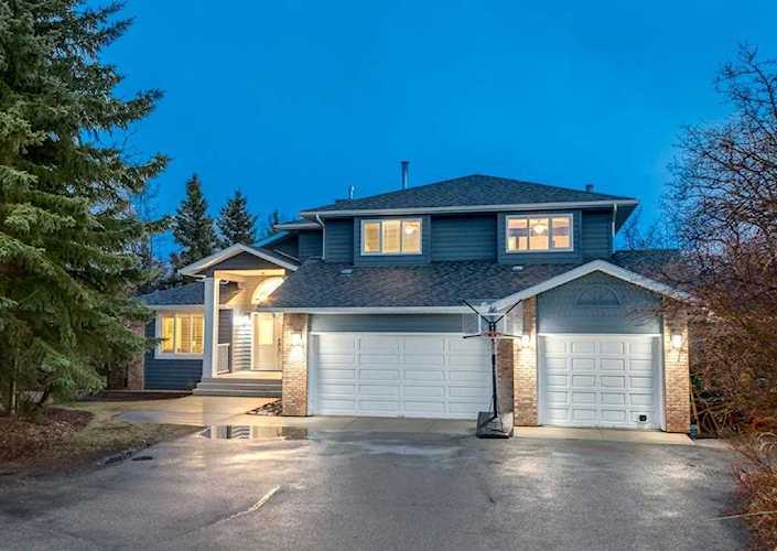 12 Wild Rose Dr Rural Rocky View County, AB T3Z 3J9