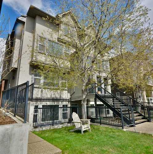1820 34 Ave SW #2 Calgary, AB T2T 2B8