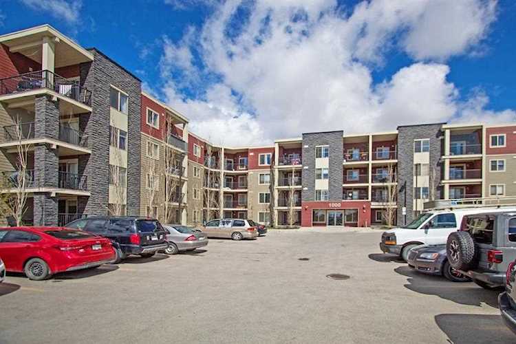 5 Saddlestone Way NE #210 Calgary, AB T3J 0S2